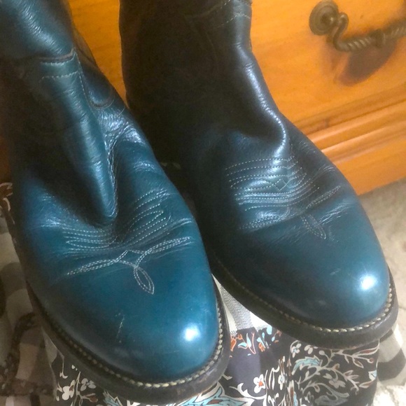 Justin cowboy boots size 6 - Picture 2 of 10
